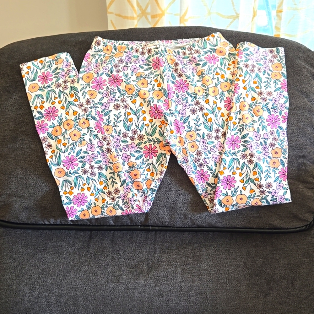 Girls leggings (floral) size 14/16 XL worn Once